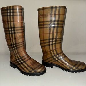 Burberry Horseferry Check Rain Boots